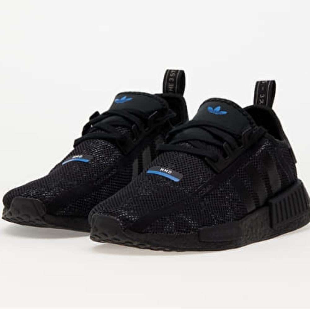 Adidas NMD R1 Black Carbon Camo